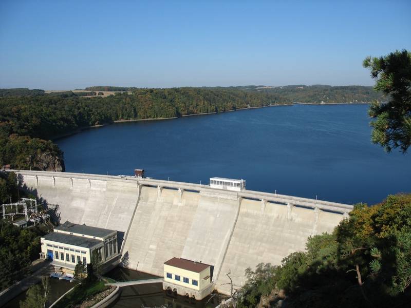 Vranovská přehrada - hráz